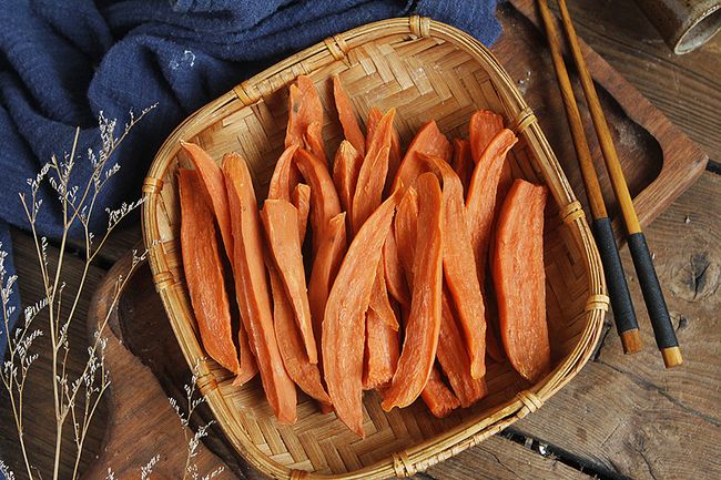 Khoai lang mật sấy dẻo bao nhiêu calo