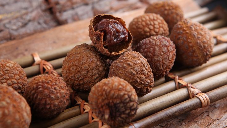 Trái cây sấy VitaFruit - Vải thiều sấy khô